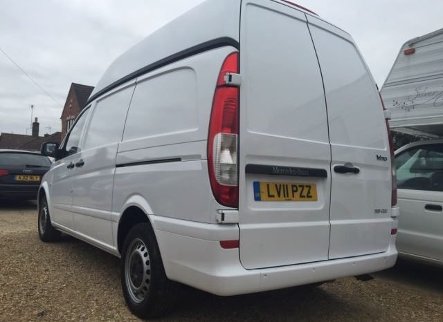 2011 Mercedes-Benz Vito full