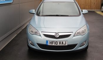 2010 Vauxhall Astra full