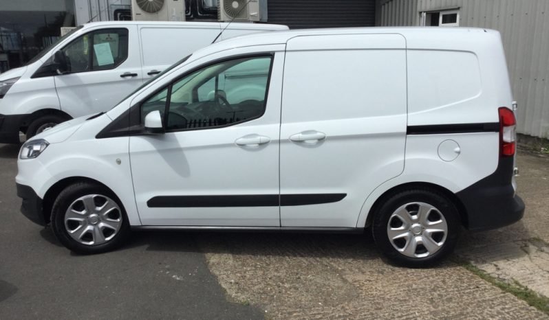 2014 Ford Transit Courier Trend 1.6TDCi 95ps full